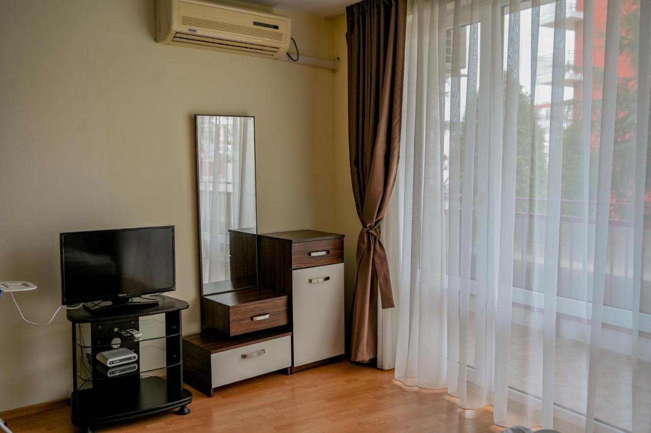 Panorama Fort Beach, Фамилно Студио Deluxe Sveti Vlas Bagian luar foto