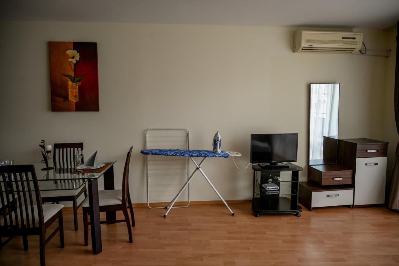 Panorama Fort Beach, Фамилно Студио Deluxe Sveti Vlas Bagian luar foto