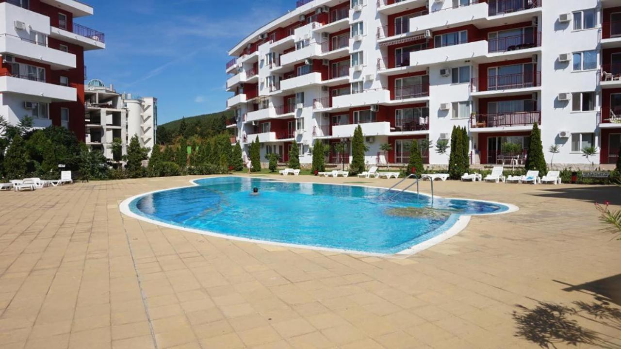 Panorama Fort Beach, Фамилно Студио Deluxe Sveti Vlas Bagian luar foto