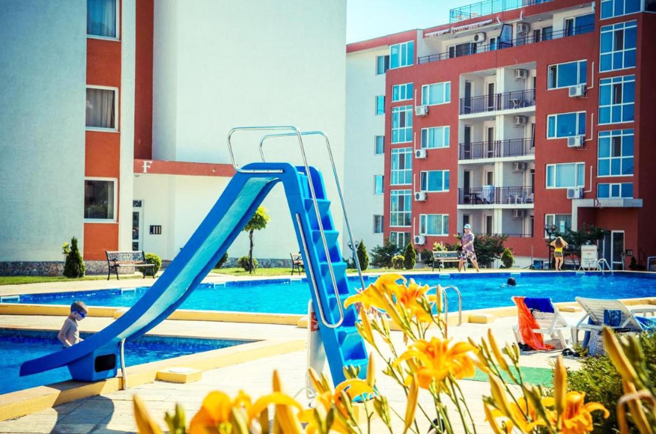 Panorama Fort Beach, Фамилно Студио Deluxe Sveti Vlas Bagian luar foto